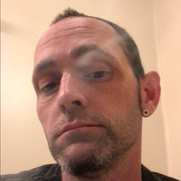 Meet your Posher, David - Picture 1 of 1